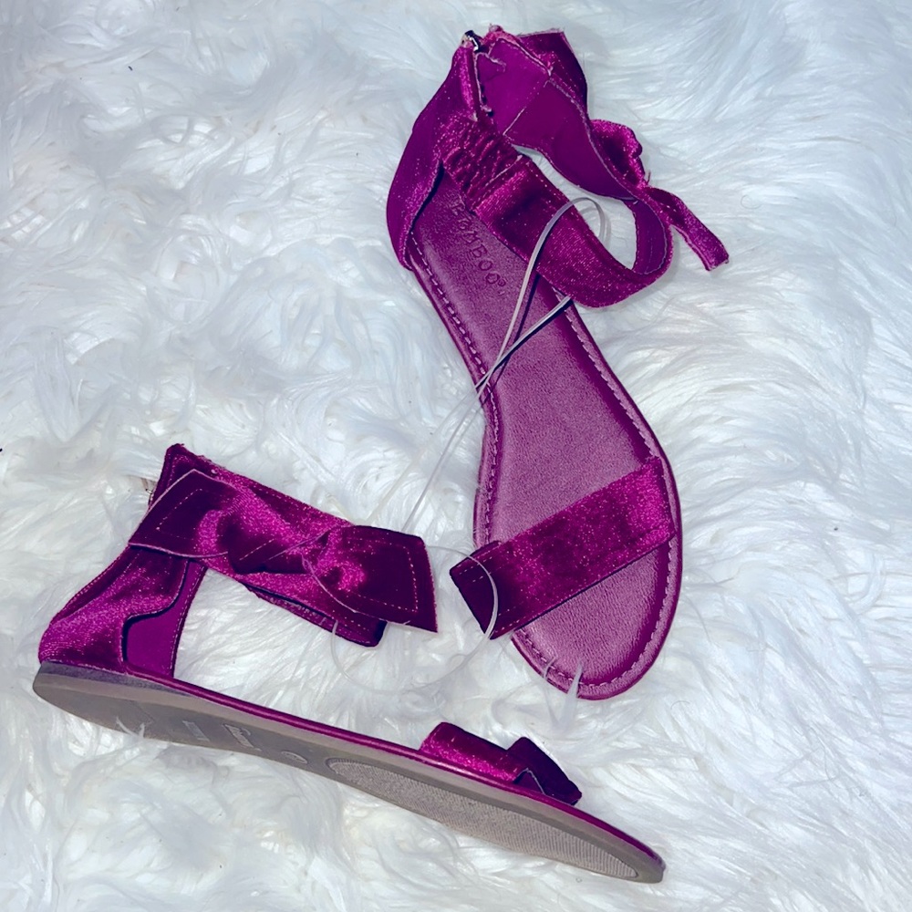 Summer sandals